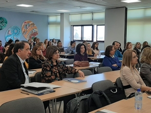 Καλλιέργεια διαφοροποιημένων συγγραφικών δεξιοτήτων των μαθητών/τριών στη Μέση Εκπαίδευση Σάββατο, 7 Μαρτίου 2020, Παιδαγωγικό Ινστιτούτο, Λευκωσία